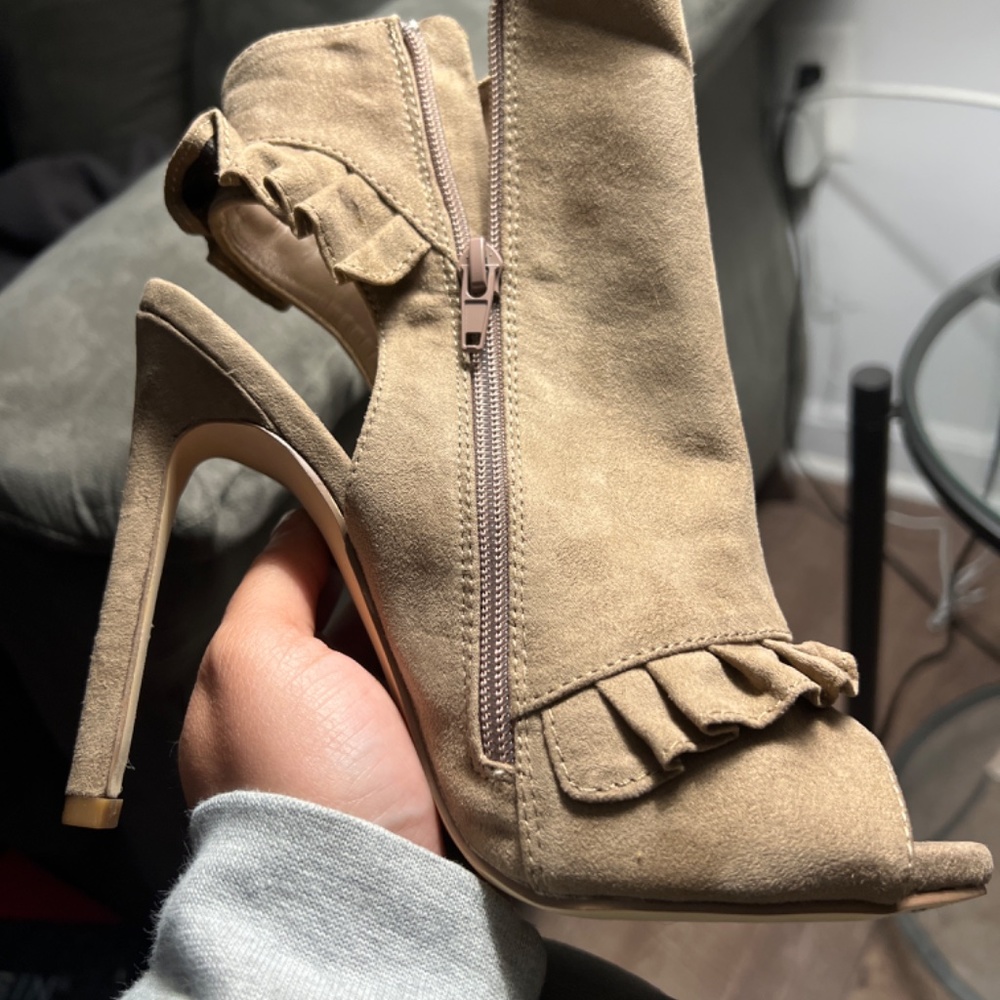 Bootie - Picture 3 of 3